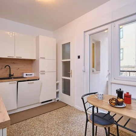 Bacci 2-bedroom By Litto Apartment *